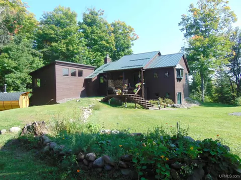 21194 Vick S, L'anse, MI 49946 photo 63