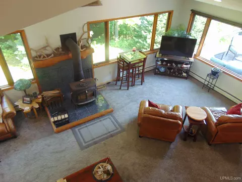 21194 Vick S, L'anse, MI 49946 photo 17