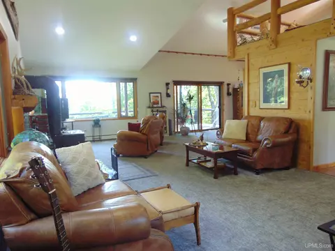 21194 Vick S, L'anse, MI 49946 photo 20