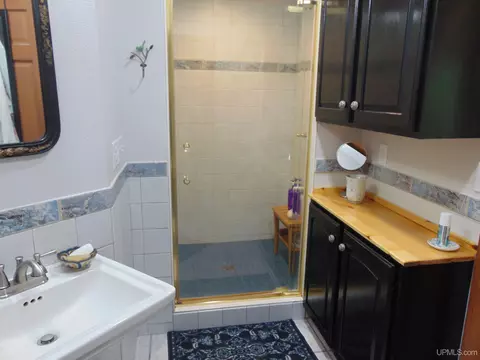 21194 Vick S, L'anse, MI 49946 photo 26
