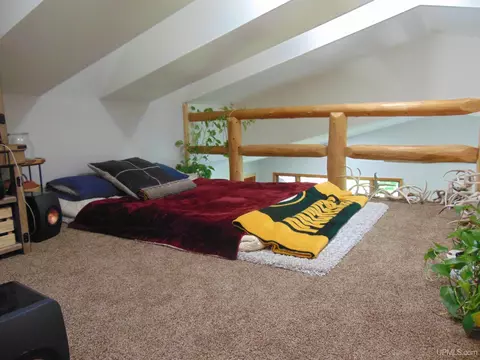 21194 Vick S, L'anse, MI 49946 photo 24
