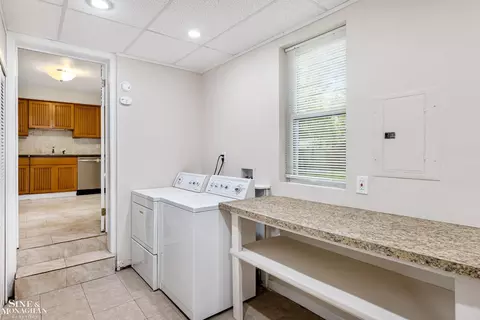 16560 Forest, Eastpointe, MI 48021 photo 13