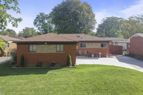 26326 Dover, Warren, MI 48089 photo 2