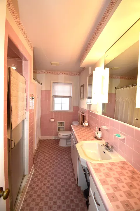 855 Harcourt, Grosse Pointe Park, MI 48230 photo 37
