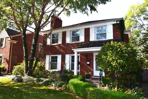855 Harcourt, Grosse Pointe Park, MI 48230