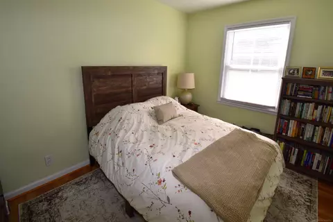 855 Harcourt, Grosse Pointe Park, MI 48230 photo 35