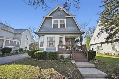812 E Hunt, Adrian, MI 49221