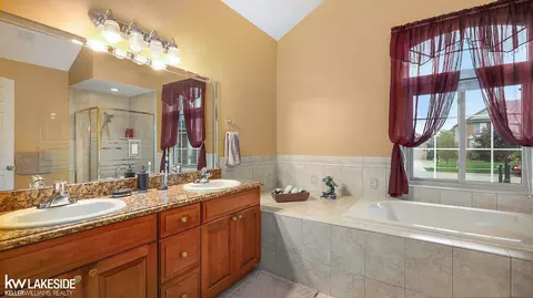 50331 Cheltenham, Macomb, MI 48044 photo 18