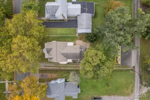 632 State, Adrian, MI 49221 photo 23