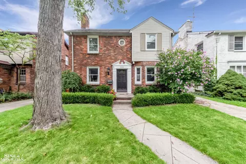 348 Moran, Grosse Pointe Farms, MI 48236