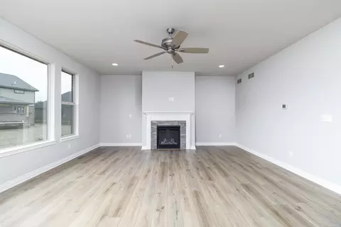 16900 Heron #182, Macomb, MI 48044 photo 15