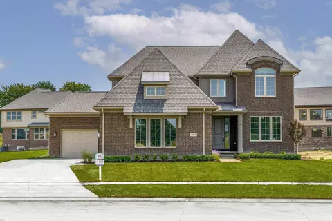 16900 Heron #182, Macomb, MI 48044