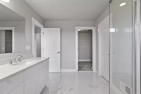 16981 Glenhurst #187, Macomb, MI 48044 photo 33