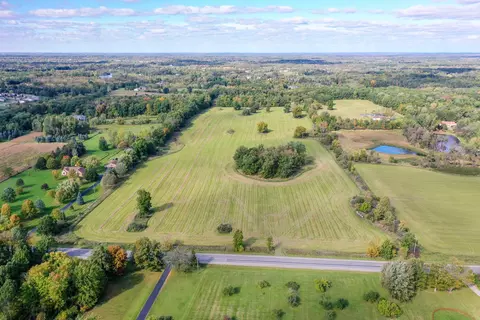 0000 Baldwin, Grand Blanc, MI 48439