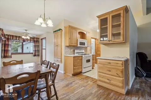 424 Sequoia, Davison, MI 48423 photo 8
