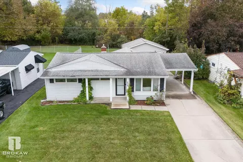 424 Sequoia, Davison, MI 48423 photo 32