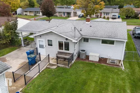 424 Sequoia, Davison, MI 48423 photo 29
