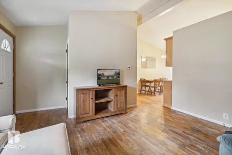 424 Sequoia, Davison, MI 48423 photo 7