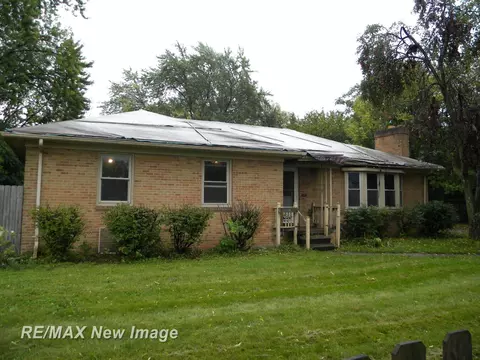 2624 Graceridge, Saginaw, MI 48602