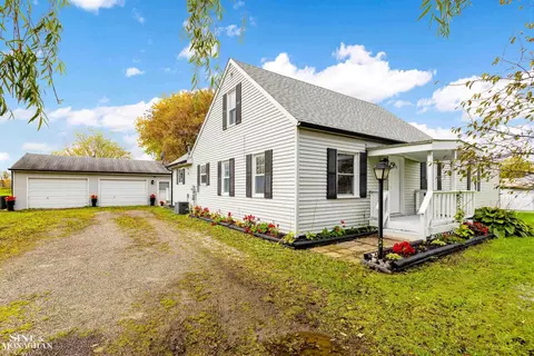 1844 Wadhams, Saint Clair, MI 48079