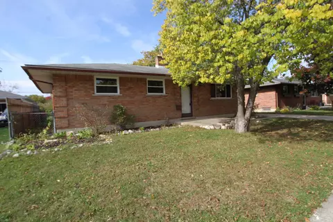 155 Donnalee, Monroe, MI 48162 photo 3