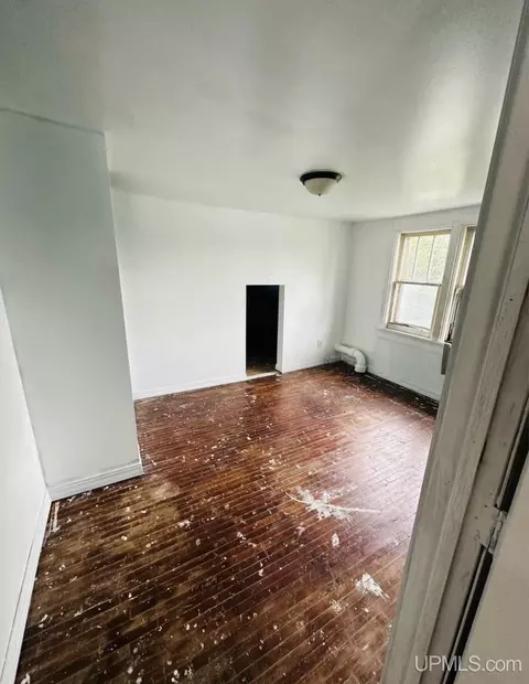 255 Prospect, Ishpeming, MI 49849 photo 5