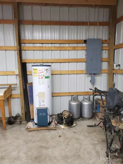 9896 S North Hulbert, Hulbert, MI 49748 photo 9
