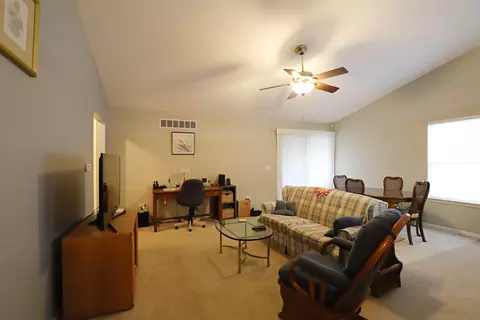 6294 Princess, Flushing, MI 48433 photo 4