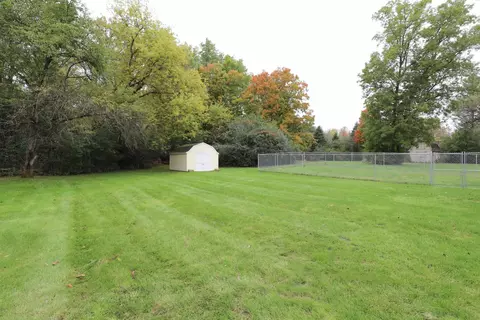 6145 River, Flushing, MI 48433 photo 30