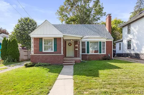 172 S Mckenzie, Adrian, MI 49221