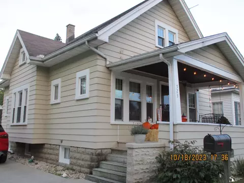 523 E 6th, Monroe, MI 48161 photo 4