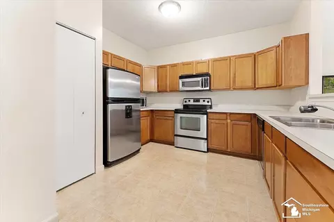 23352 Sunset, Taylor, MI 48180 photo 10