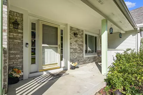 6797 Lockmill, Temperance, MI 48182 photo 3