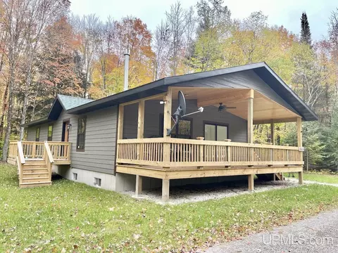 16414 Usfs 2235, Wetmore, MI 49895
