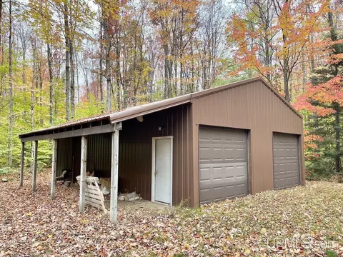 11951 Usfs 2235, Wetmore, MI 49895
