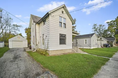 614 James, Adrian, MI 49221