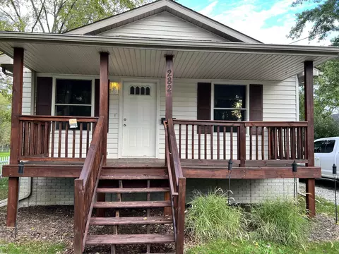 282 Clinton, Romeo, MI 48065
