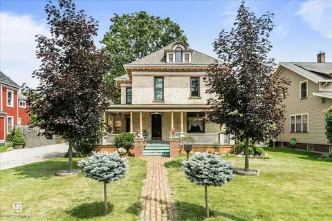 216 S Main, Yale, MI 48097