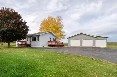 w5182e3 E Rd, Hermansville, MI 49847
