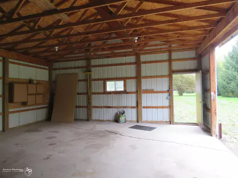 10386 Clark, Davison, MI 48423 photo 13