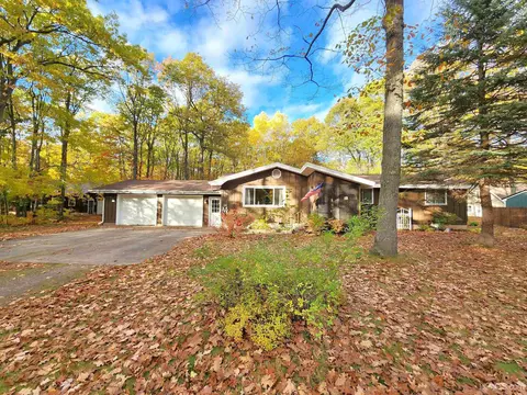 14 Stonegate, Marquette, MI 49855