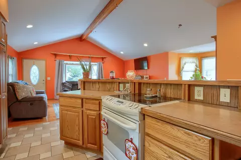 1519 Clinton, Algonac, MI 48001 photo 9