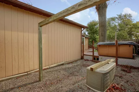 1519 Clinton, Algonac, MI 48001 photo 23