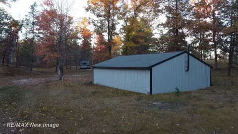 3351 Pipeman, Harrison, MI 48625 photo 23