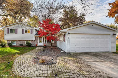 6651 Doyon, Waterford, MI 48327