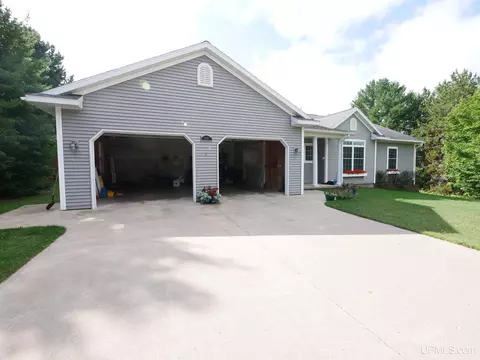 770 Fir, Hancock, MI 49930