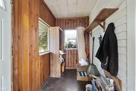 11703 Fleming, Hamtramck, MI 48212 photo 19