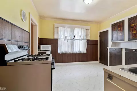 11703 Fleming, Hamtramck, MI 48212 photo 11