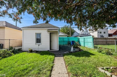 11703 Fleming, Hamtramck, MI 48212 photo 24