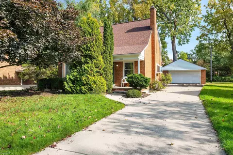 23043 Remick, Clinton Township, MI 48036
